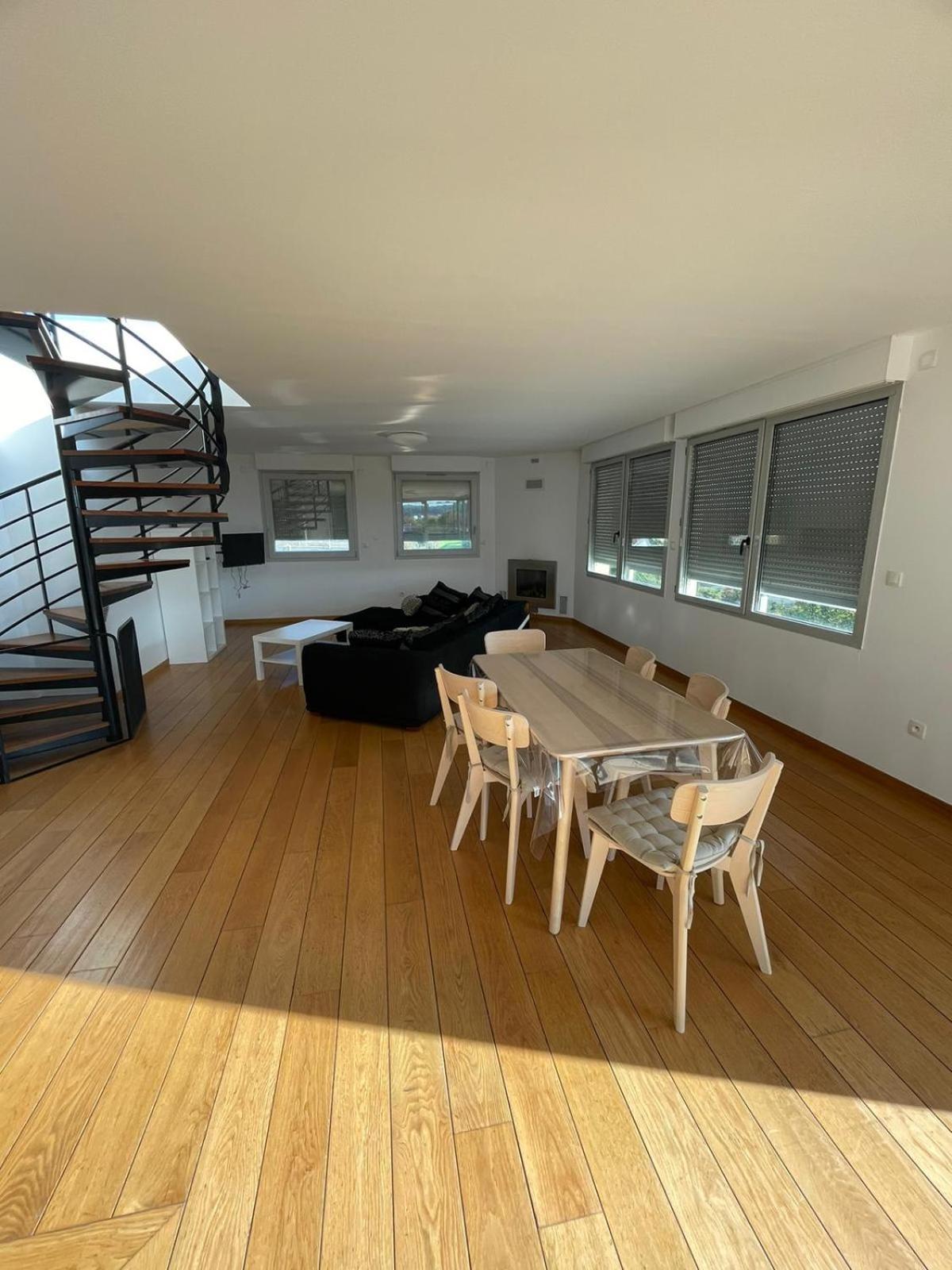 Ibis Styles Bethune Bruay La Buissiere Exterior foto