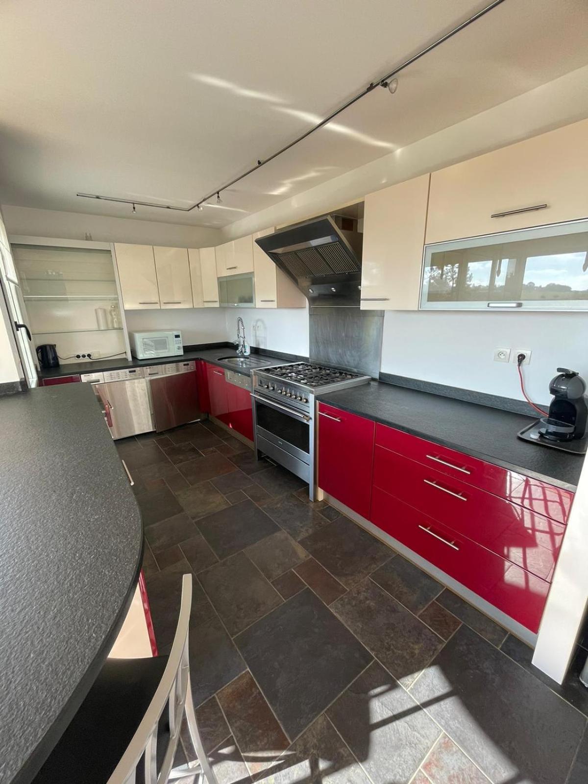 Ibis Styles Bethune Bruay La Buissiere Exterior foto